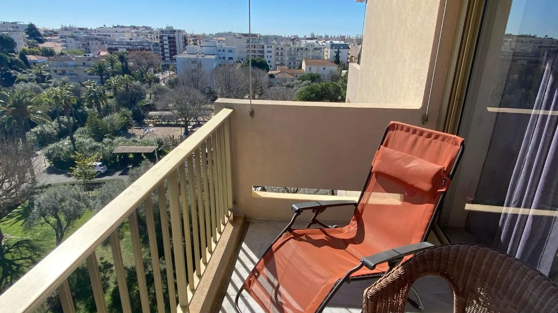 Appartement Juan-Les-Pins, 4 Pieces, 80M2, Residence Luxe Piscine Tennis 昂蒂布