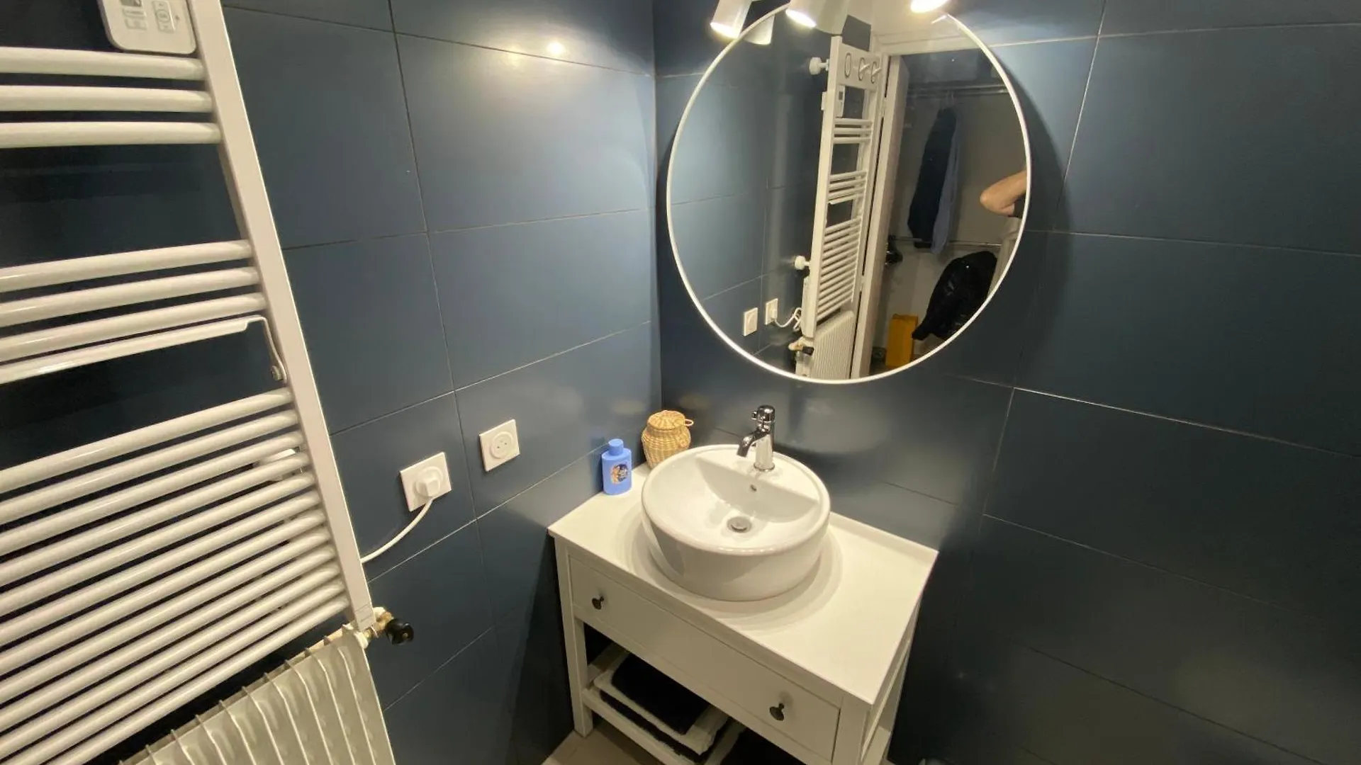 Appartement Juan-Les-Pins, 4 Pieces, 80M2, Residence Luxe Piscine Tennis 昂蒂布
