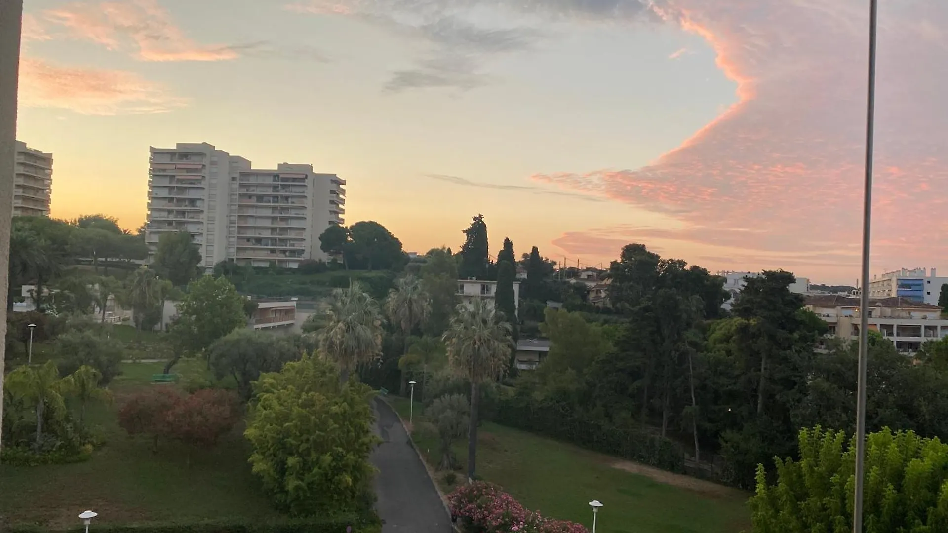 Apartament Appartement Juan-Les-Pins, 4 Pieces, 80M2, Residence Luxe Piscine Tennis Antibes